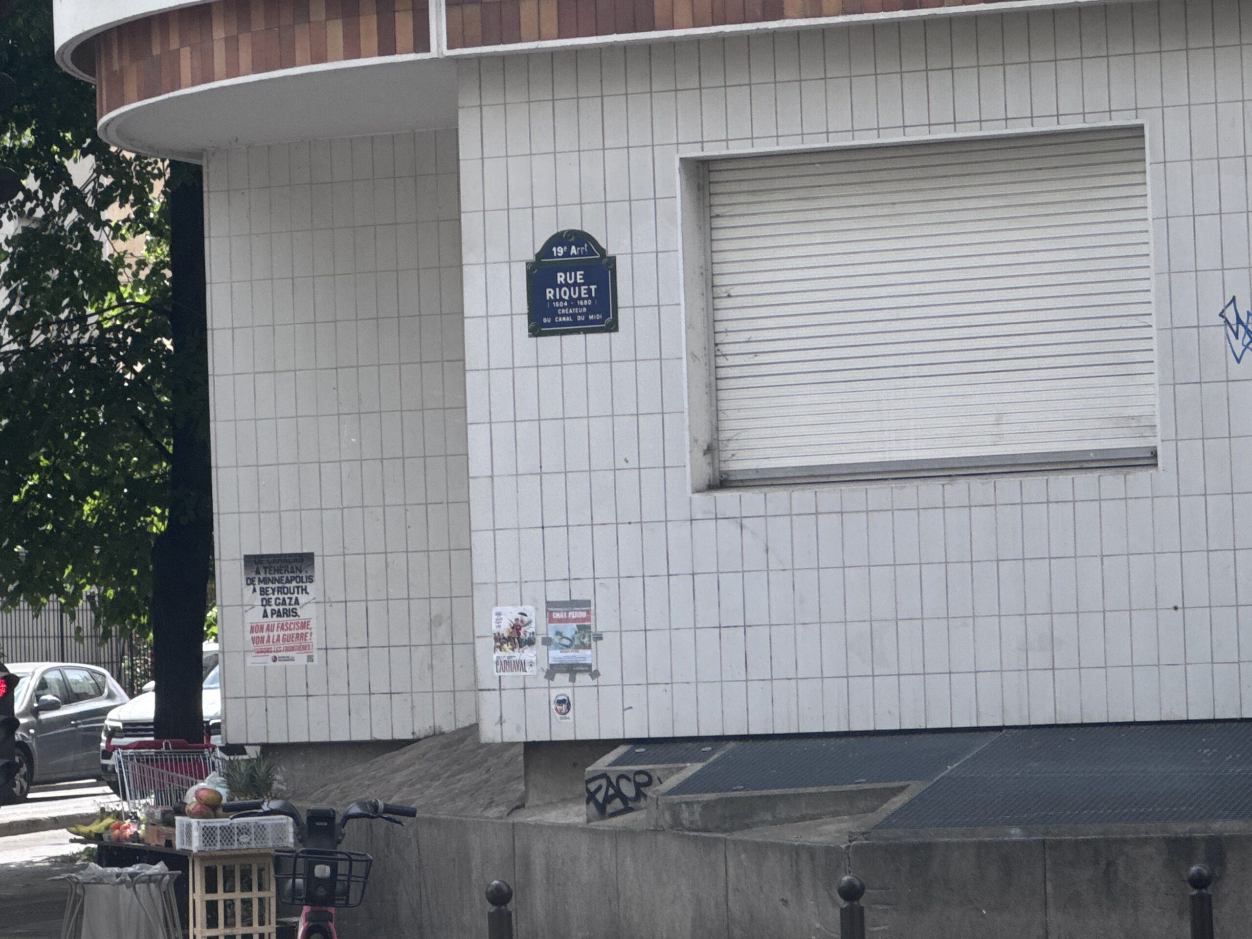 Intervention contre les cafards dans le secteur Rue Riquet à Paris 19 réalisée par Nexor Nuisibles